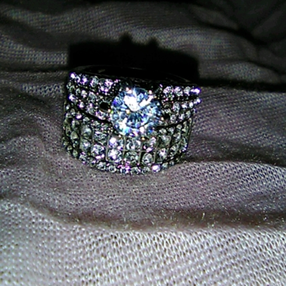 925 sterling silver diamond ring
